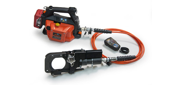 Cembre Increases Safety with its New B68RC Radio Controlled Battery Hydraulic Pump
