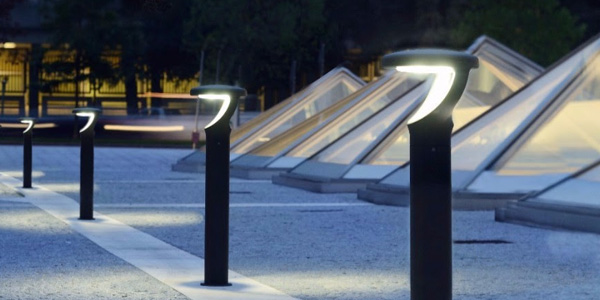 Landscape Lighting with an Italian Accent